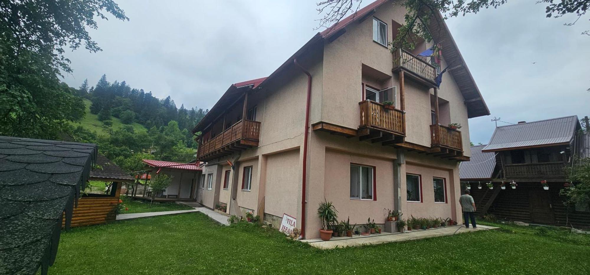 Villa Ileana Ceahlau Ngoại thất bức ảnh